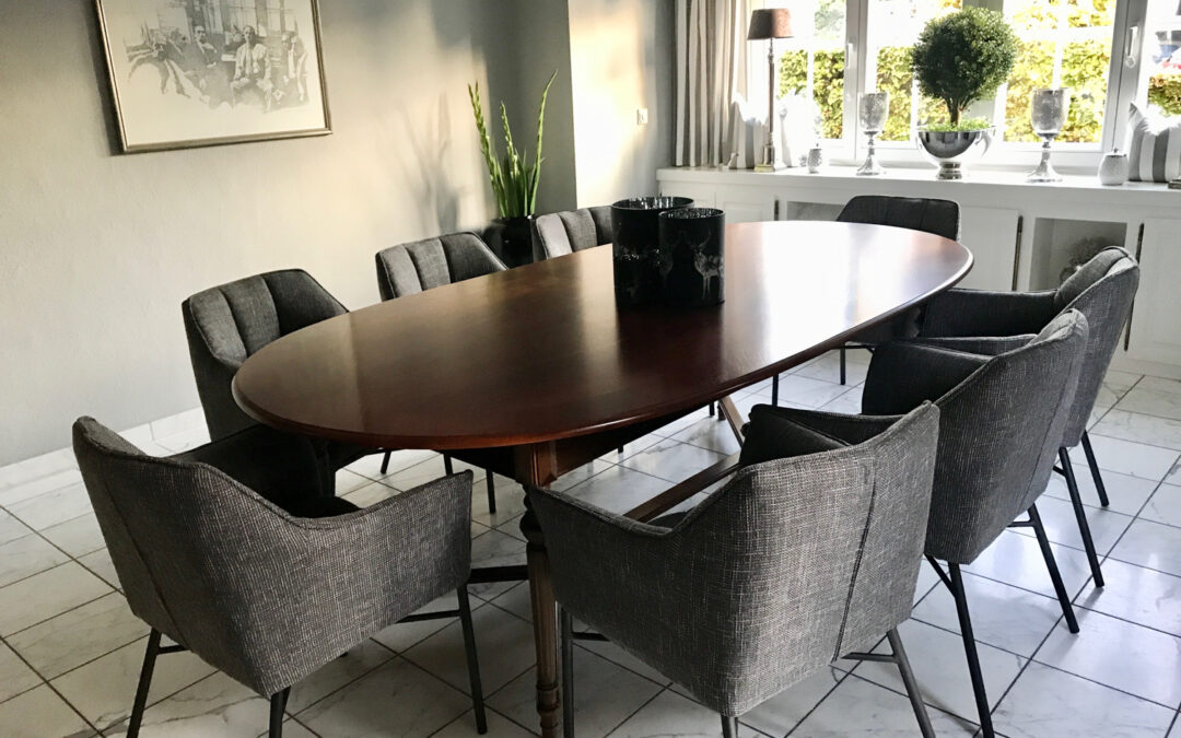Stadtvilla Esszimmer